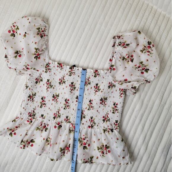 J.Crew Puff Sleeve Smocked Top M White Strawberry Floral Blouse Cottagecore Boho - Picture 10 of 12